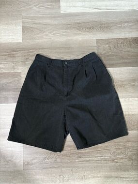 WentWorth Classic Black Pleated Shorts